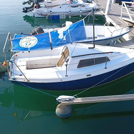 Lanza Boat Hotel Arrecife  Bagian luar foto